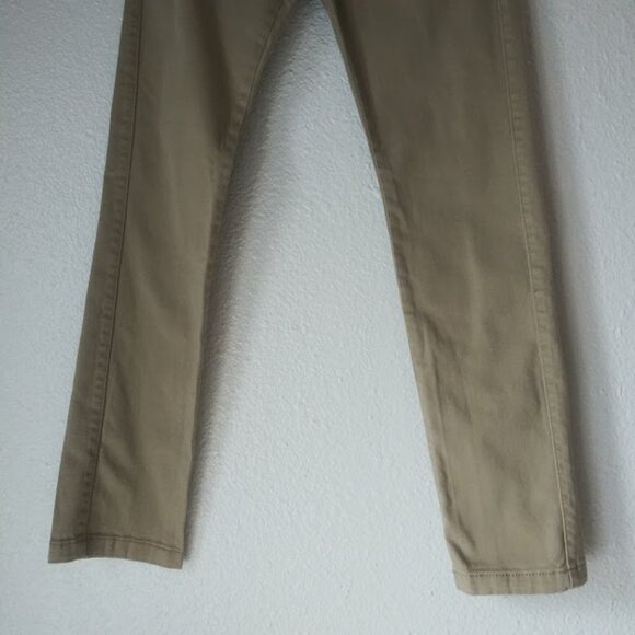 Izod boy's size 12 khaki pants - Picture 3 of 13